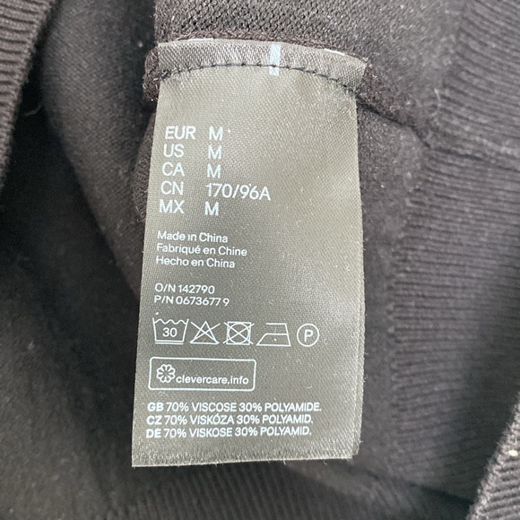 H&M black turtleneck, long sleeve top - Picture 3 of 6